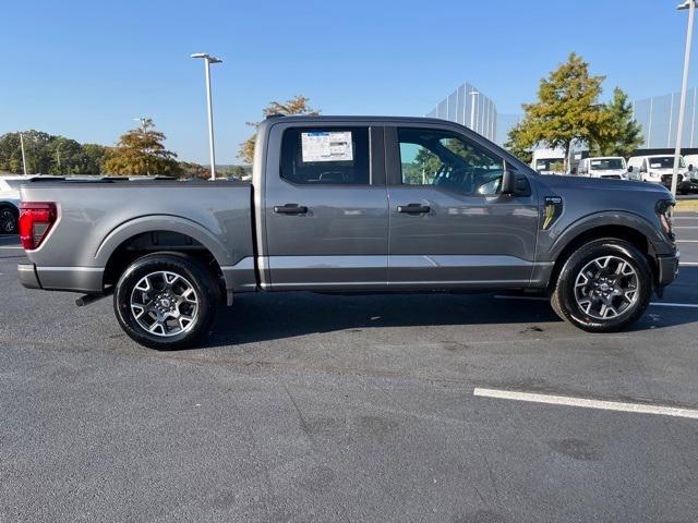 new 2024 Ford F-150 car, priced at $41,104