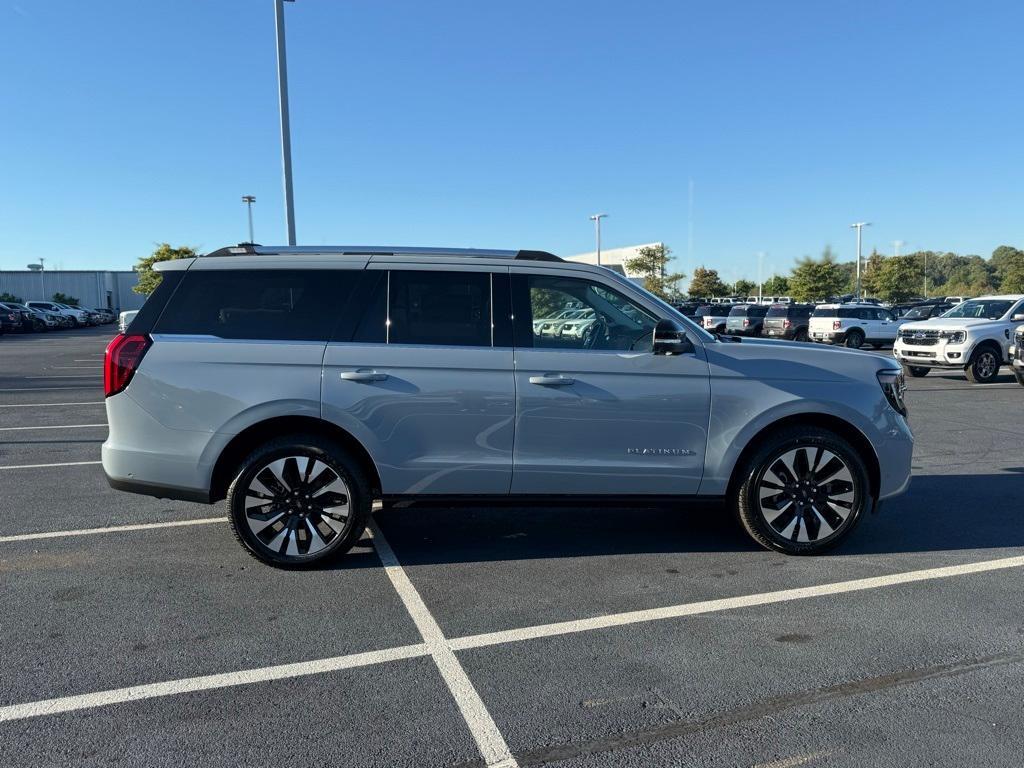 new 2025 Ford Expedition car, priced at $86,990