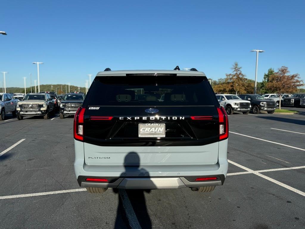 new 2025 Ford Expedition car, priced at $86,990