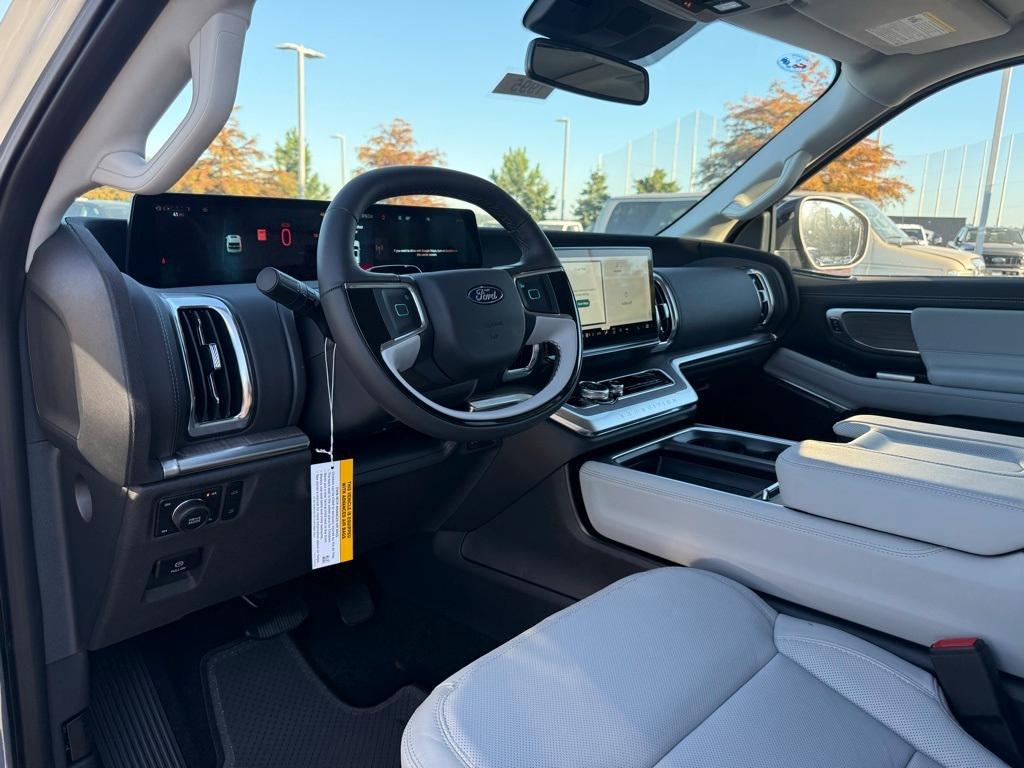 new 2025 Ford Expedition car, priced at $86,990
