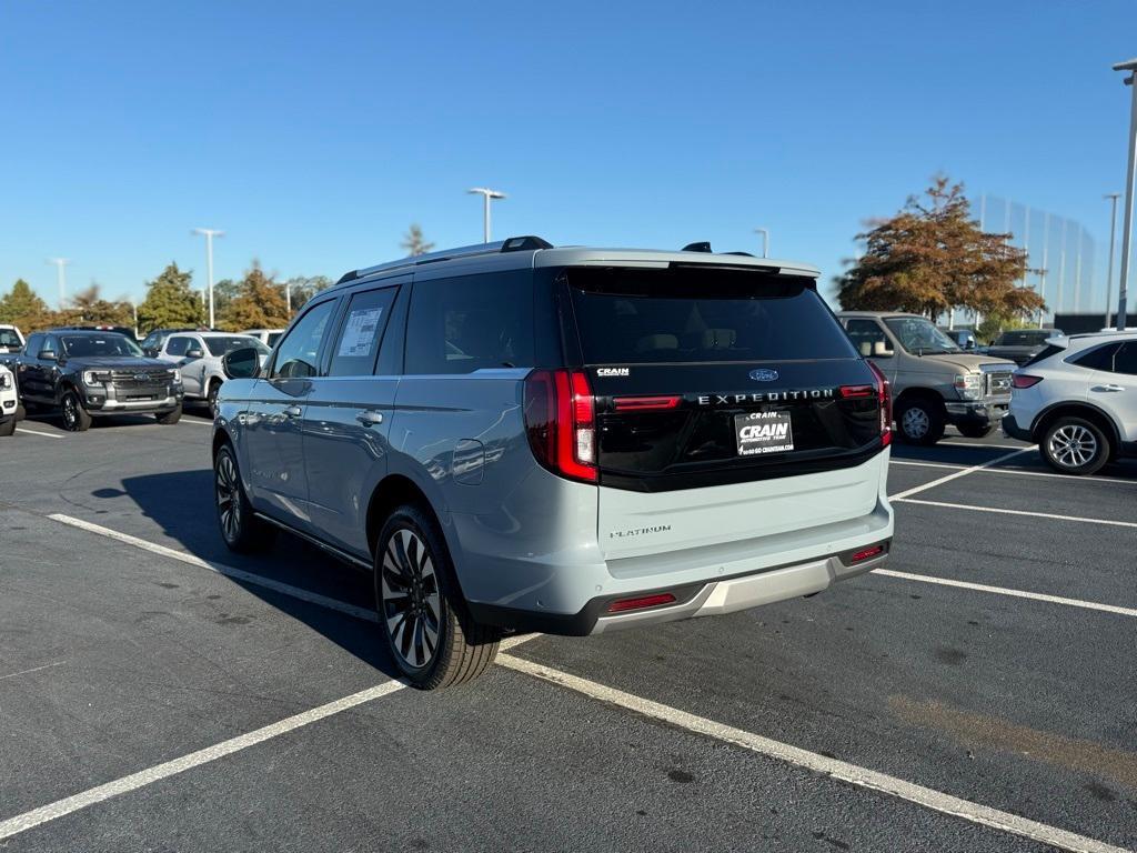new 2025 Ford Expedition car, priced at $86,990