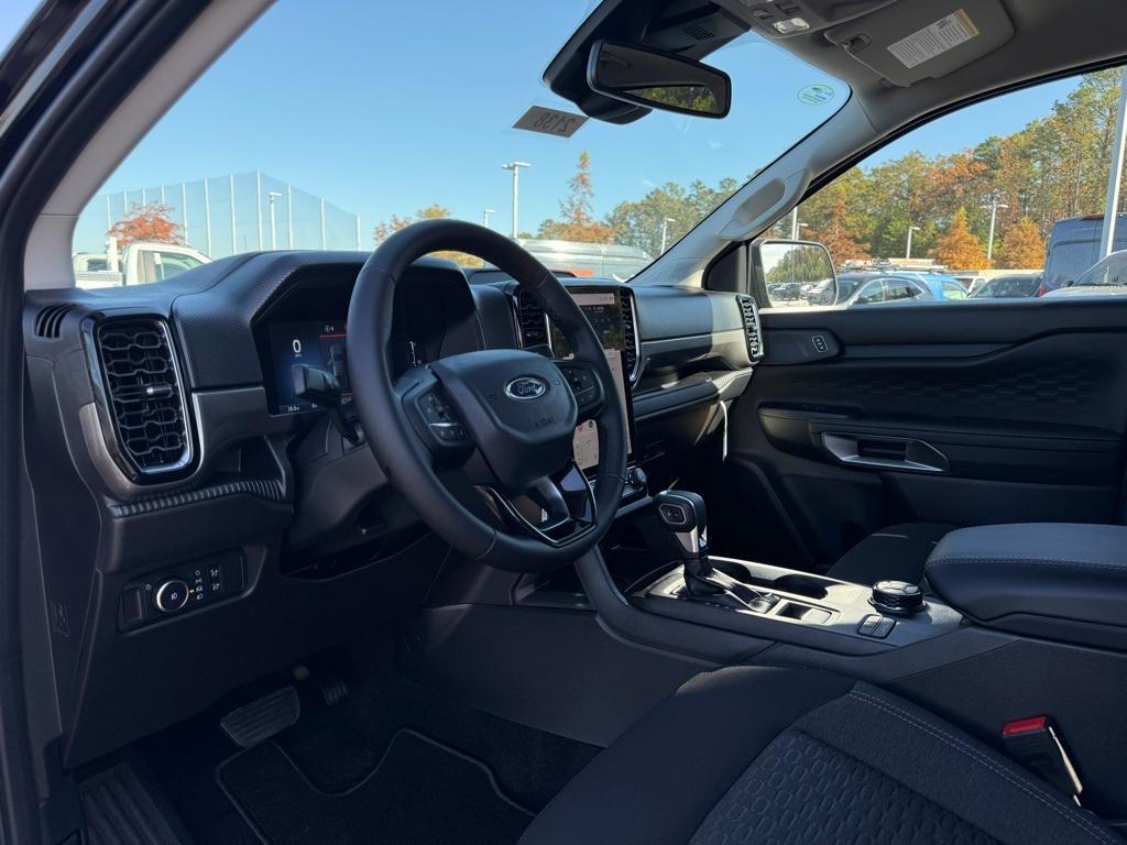new 2025 Ford Ranger car, priced at $40,090