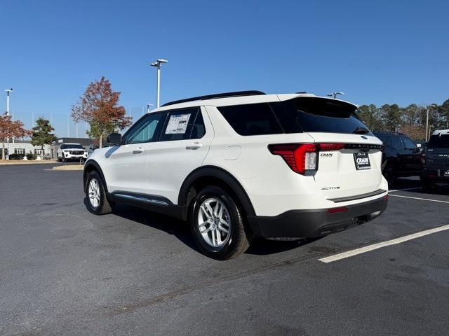 new 2025 Ford Explorer car, priced at $39,211