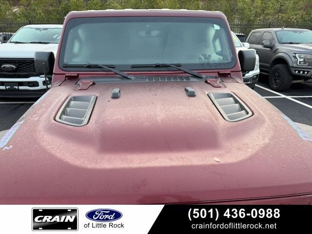 used 2021 Jeep Wrangler Unlimited car, priced at $35,541