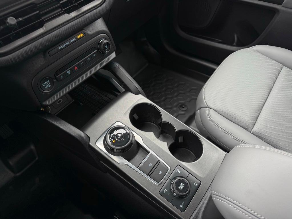 new 2025 Ford Bronco Sport car, priced at $37,990