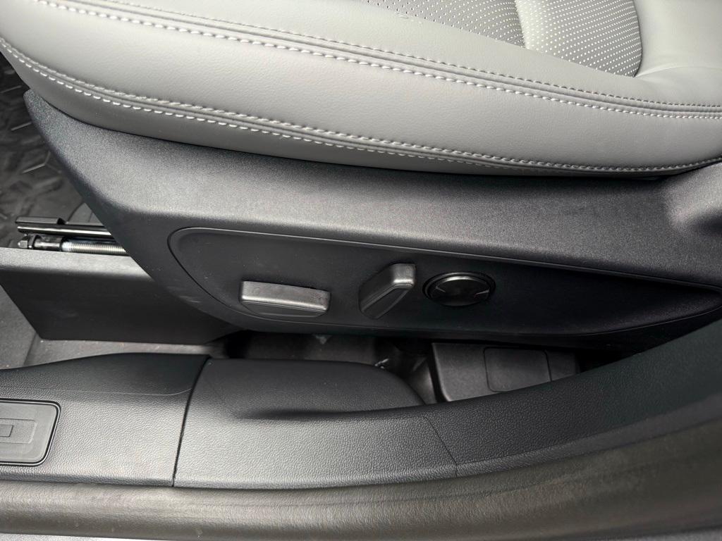 new 2025 Ford Bronco Sport car, priced at $37,990