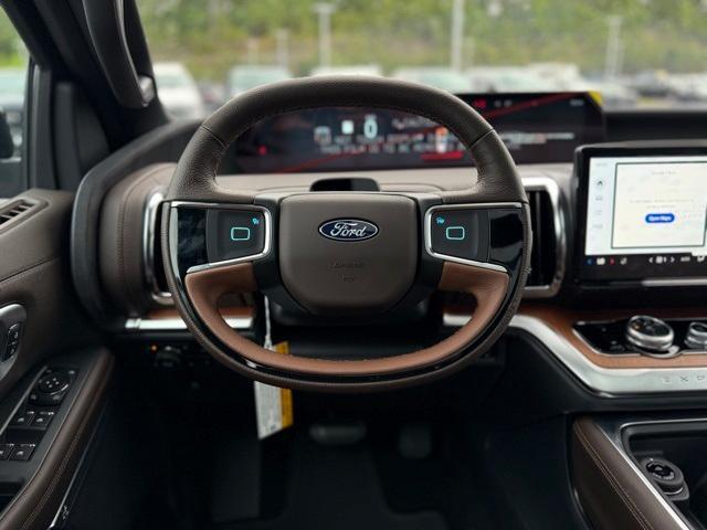 new 2025 Ford Expedition car, priced at $86,405