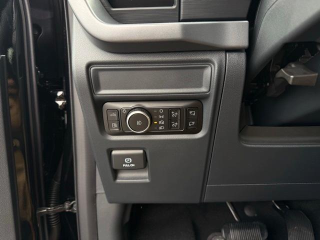 new 2025 Ford F-150 car, priced at $55,975
