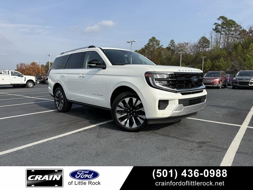 new 2025 Ford Expedition car, priced at $83,990