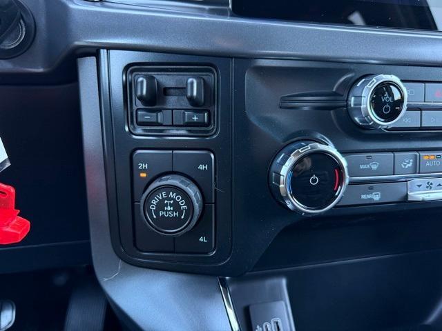 new 2025 Ford F-150 car, priced at $53,279