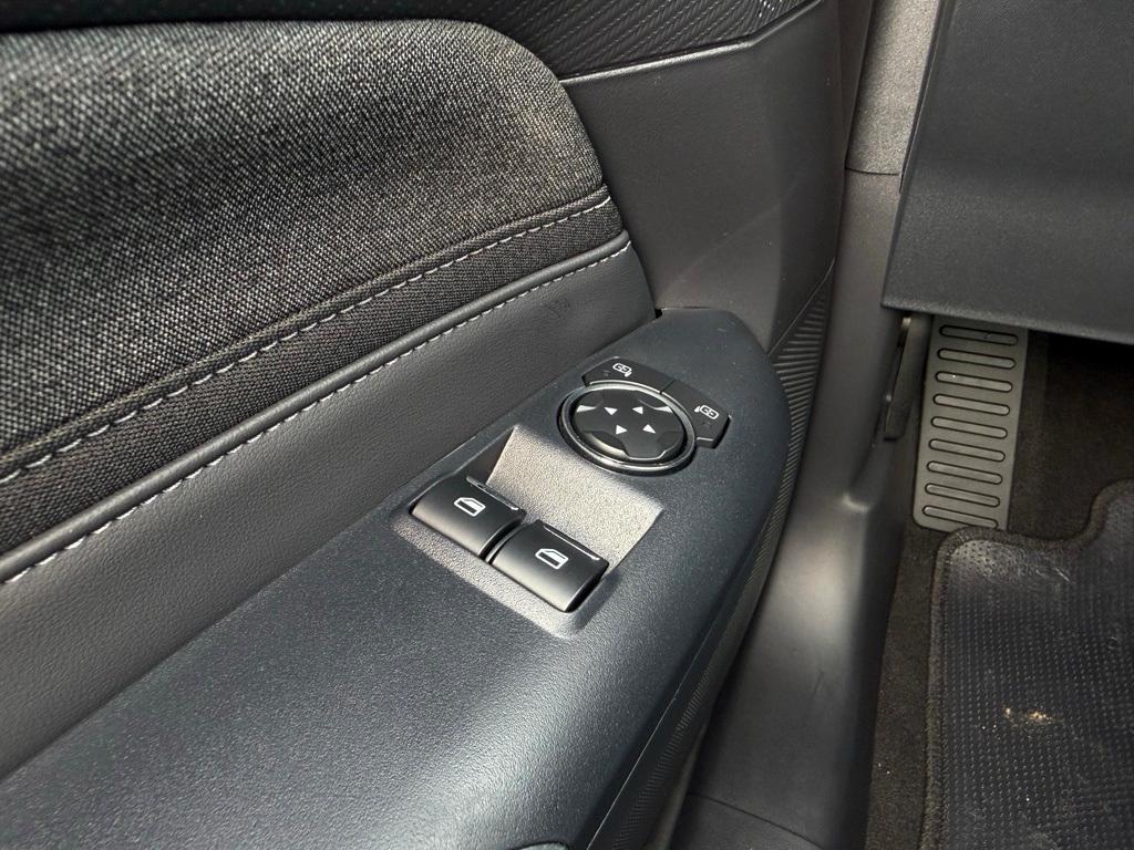 new 2025 Ford Mustang car, priced at $31,990