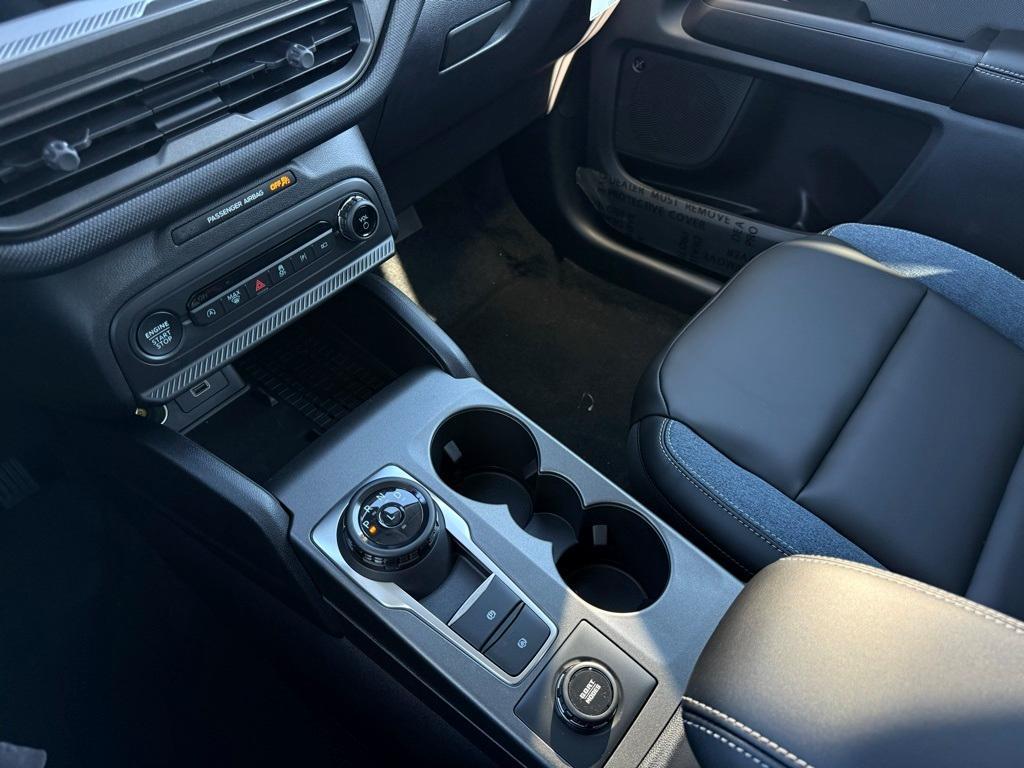 new 2025 Ford Bronco Sport car, priced at $37,990