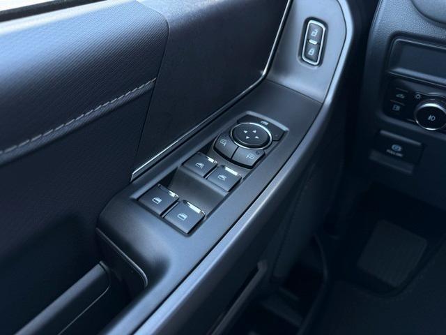 new 2025 Ford F-150 car, priced at $55,975
