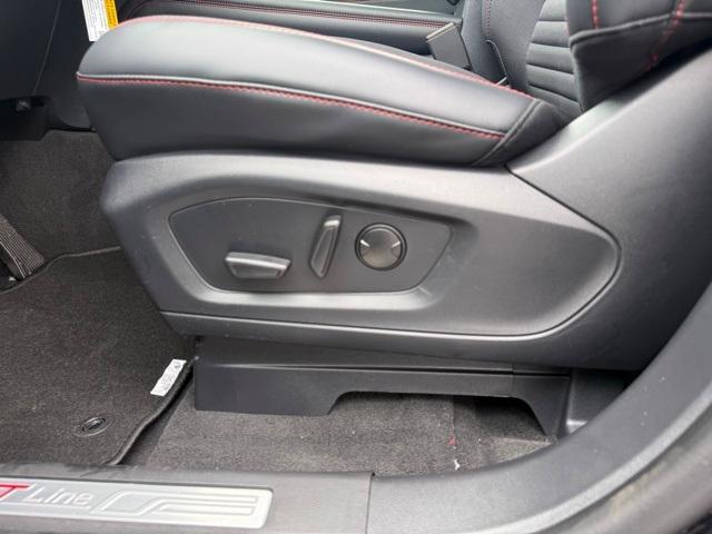 new 2025 Ford Explorer car, priced at $42,956