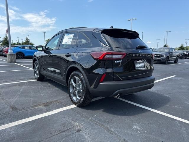 new 2025 Ford Escape car, priced at $26,490