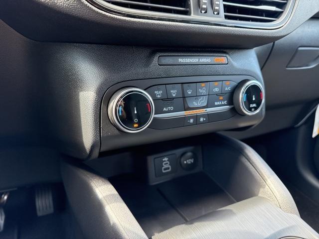 new 2025 Ford Escape car, priced at $26,490