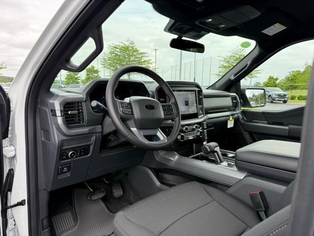 new 2025 Ford F-150 car, priced at $50,740