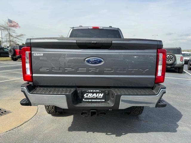 new 2025 Ford F-250 car, priced at $75,184