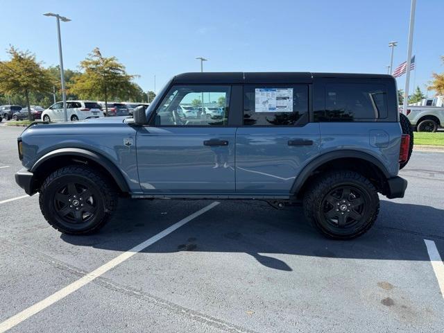 new 2025 Ford Bronco car, priced at $48,933