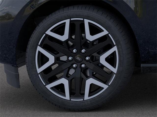 new 2025 Ford Expedition Max car, priced at $93,255