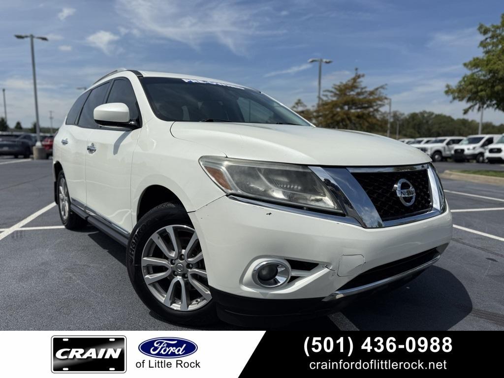 used 2015 Nissan Pathfinder car, priced at $7,994