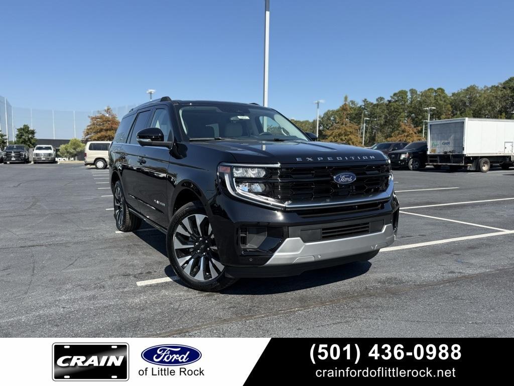 new 2025 Ford Expedition car, priced at $83,990