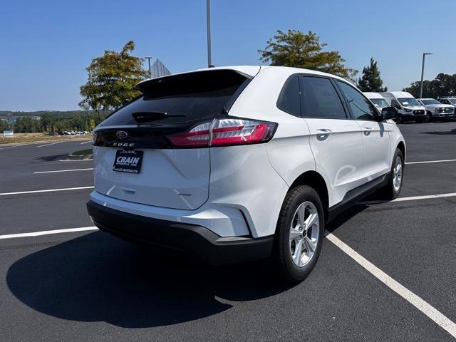 new 2024 Ford Edge car, priced at $30,860