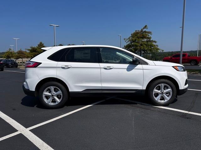 new 2024 Ford Edge car, priced at $30,860