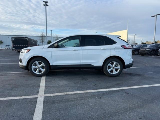 new 2024 Ford Edge car, priced at $34,399