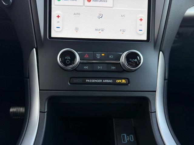 new 2024 Ford Edge car, priced at $34,399