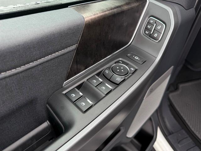 new 2025 Ford F-250 car, priced at $81,465