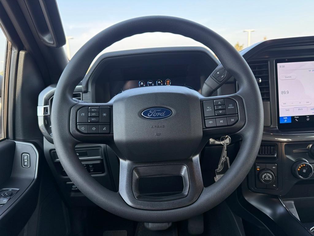 new 2025 Ford F-150 car, priced at $44,990