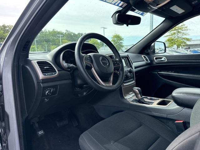 used 2017 Jeep Grand Cherokee car, priced at $15,569