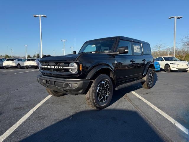 new 2024 Ford Bronco car, priced at $52,886