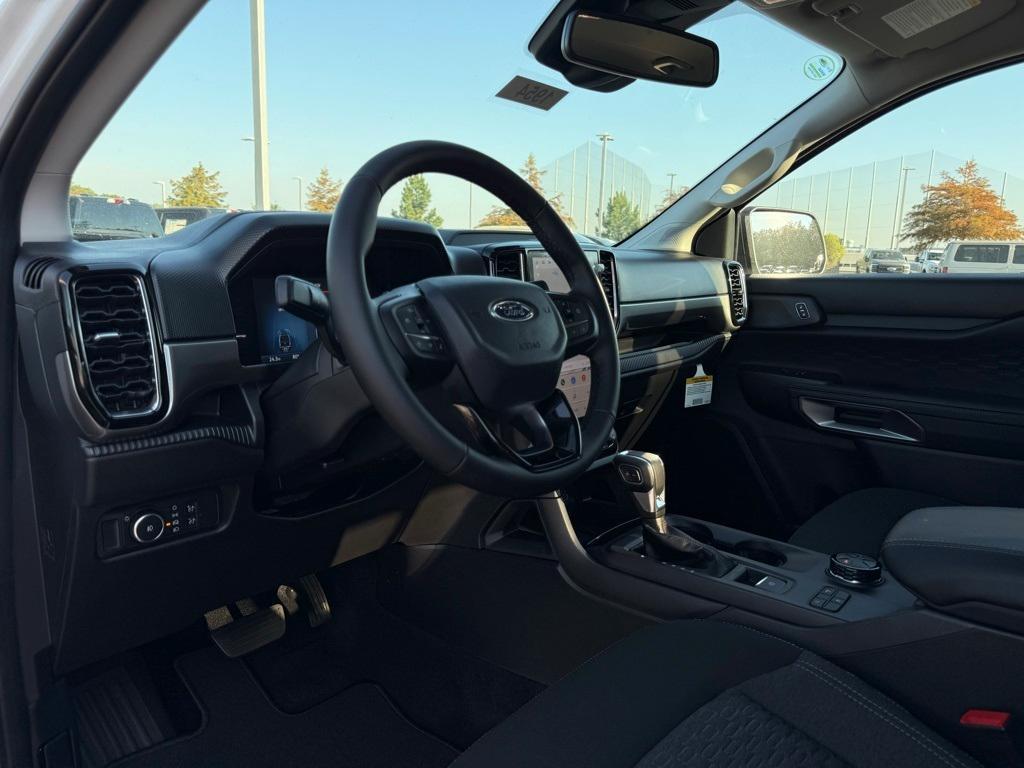 new 2025 Ford Ranger car, priced at $38,990