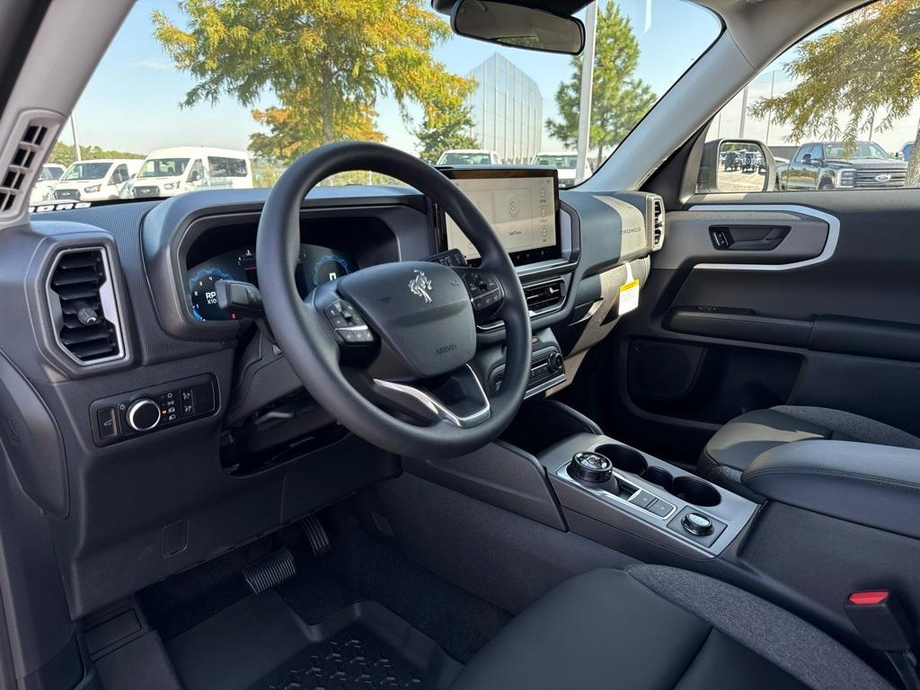 new 2025 Ford Bronco Sport car, priced at $32,990