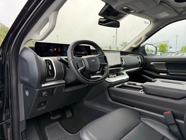 new 2025 Ford Expedition car, priced at $79,495