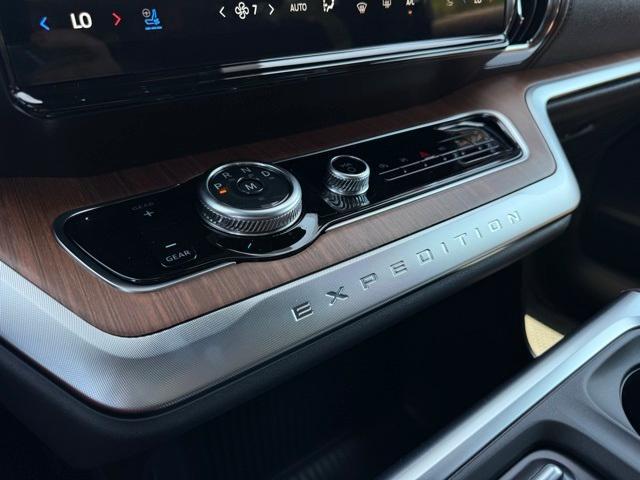new 2025 Ford Expedition Max car, priced at $90,104