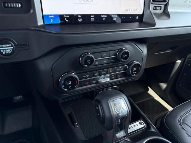 new 2025 Ford Bronco car, priced at $48,708