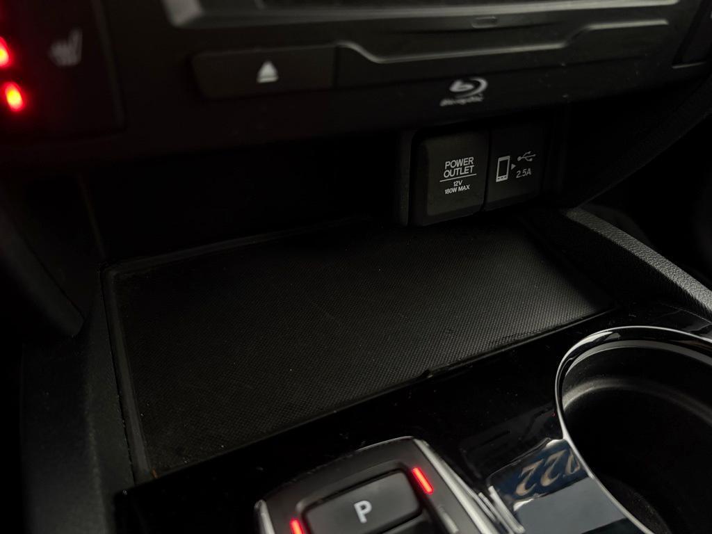 used 2022 Honda Pilot car, priced at $27,887