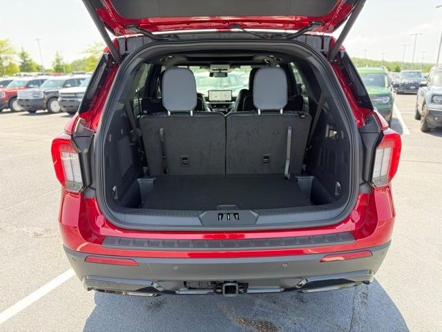 new 2025 Ford Explorer car, priced at $48,868