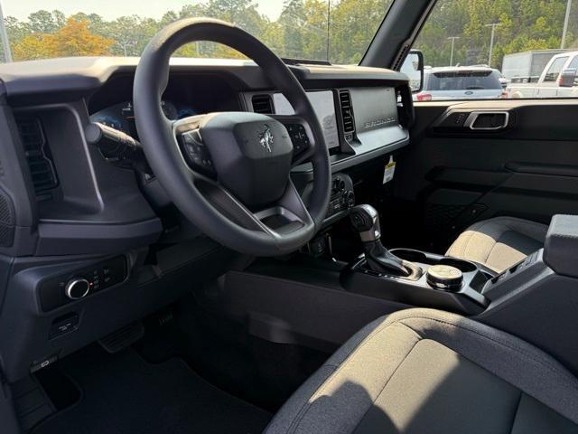 new 2025 Ford Bronco car, priced at $49,990