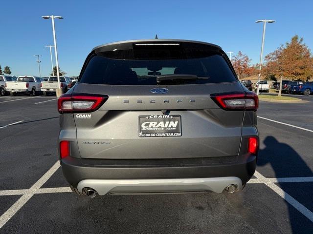 new 2025 Ford Escape car, priced at $27,924