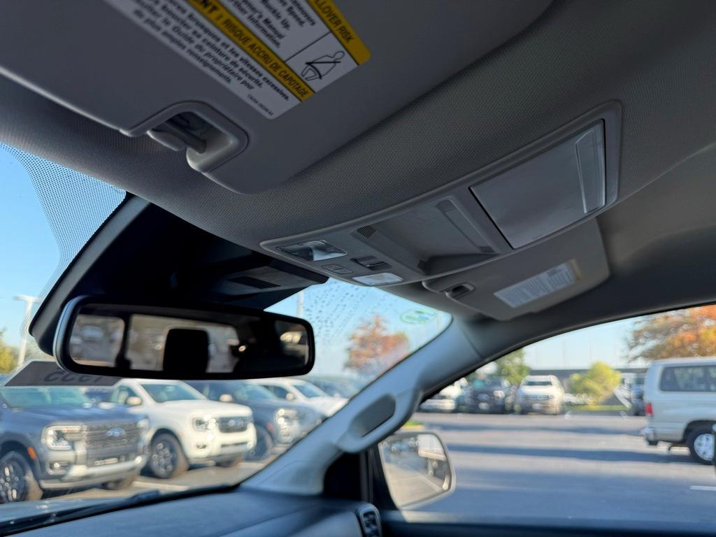 new 2025 Ford Ranger car, priced at $38,990