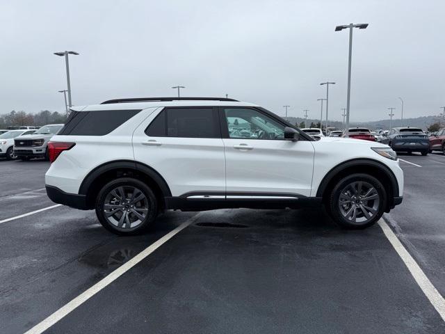 new 2025 Ford Explorer car, priced at $47,106