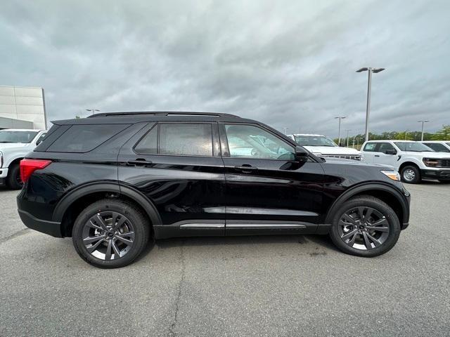 new 2024 Ford Explorer car, priced at $45,976