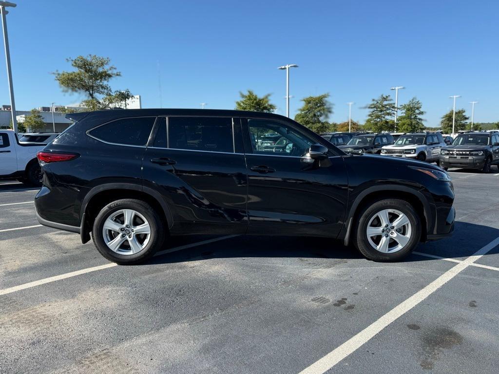 used 2023 Toyota Highlander car, priced at $33,783