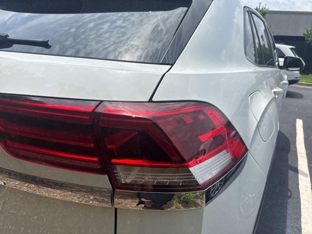 used 2020 Volkswagen Atlas Cross Sport car, priced at $23,592