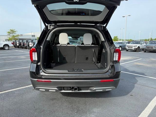 new 2025 Ford Explorer car, priced at $41,617