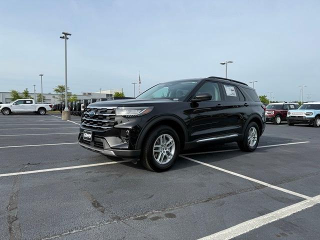 new 2025 Ford Explorer car, priced at $41,617